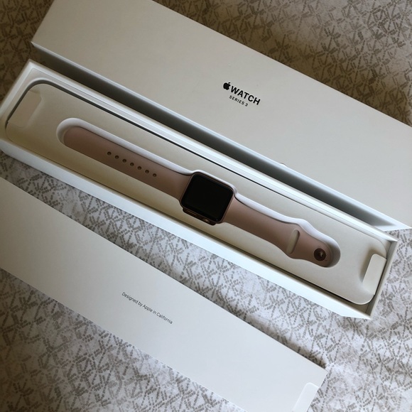 Apple Watch Series 3 - Picture 4 of 8